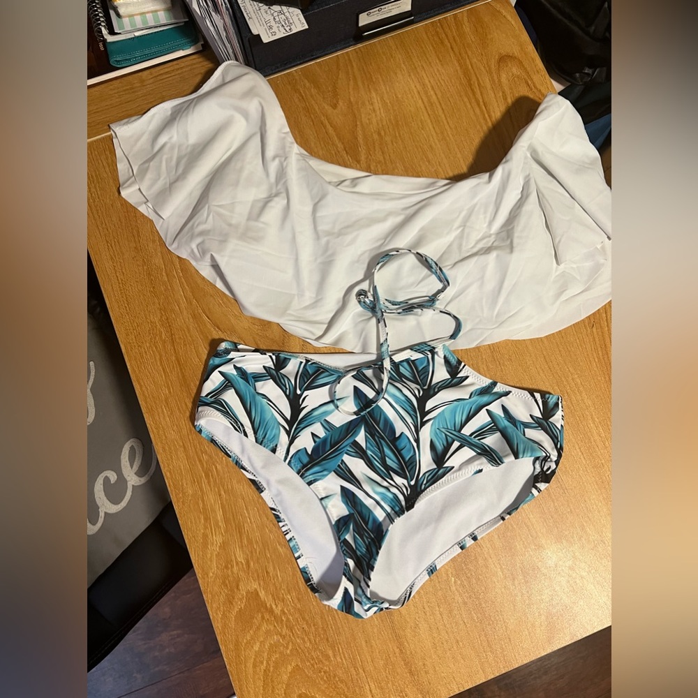 Ladies bathing suit in white